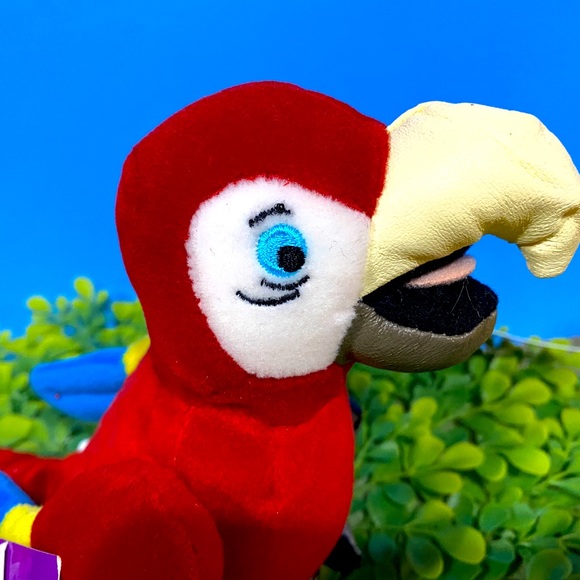 DISNEY STORE VTG 2000 102 DALMATIANS WADDLEWORTH MACAW PARROT w/SOUND BEAN BAG - Picture 2 of 10